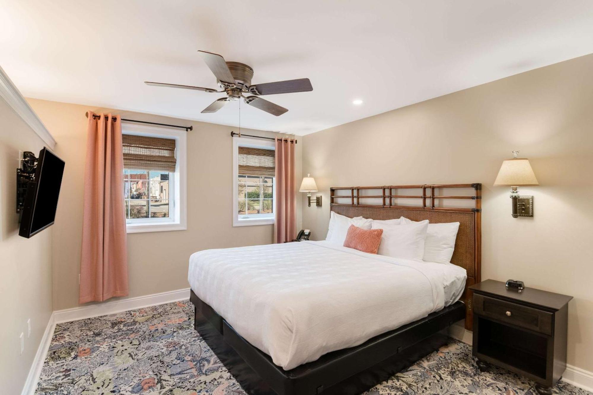 The Port Inn And Cottages, Ascend Hotel Collection Port St. Joe Экстерьер фото