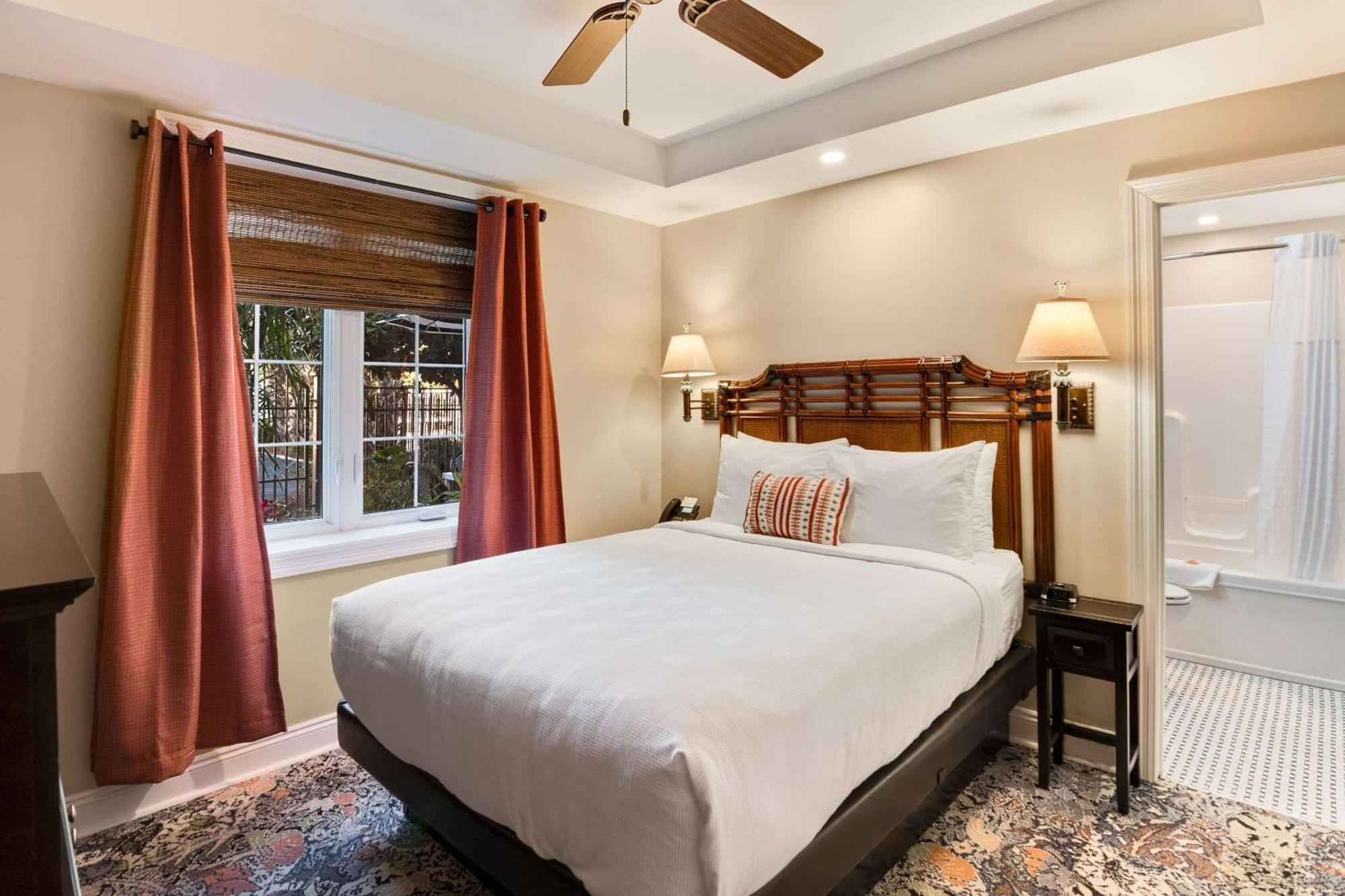 The Port Inn And Cottages, Ascend Hotel Collection Port St. Joe Экстерьер фото